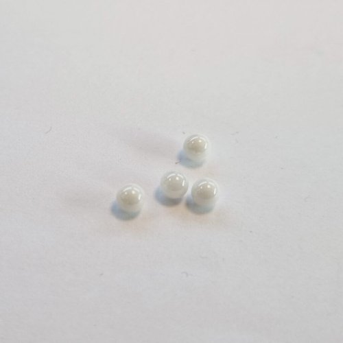 (image for) ThunderSlot CERBA01 Ceramic Ball Bearings 2/16" for Shelby Chassis (x4)