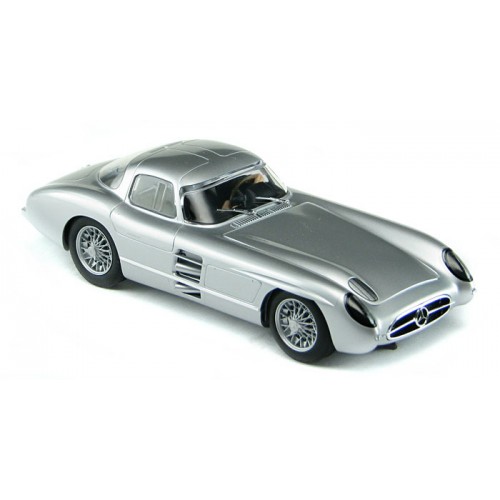 Scalextric C2914 Mercedes 300 SLR Coupe
