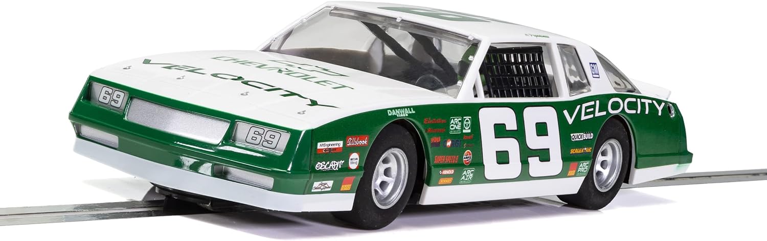 Scalextric C3947 Chevrolet Monte Carlo 1986 Green & White Scalextric C3947 Chevrolet Monte Carlo 1986 Green & White