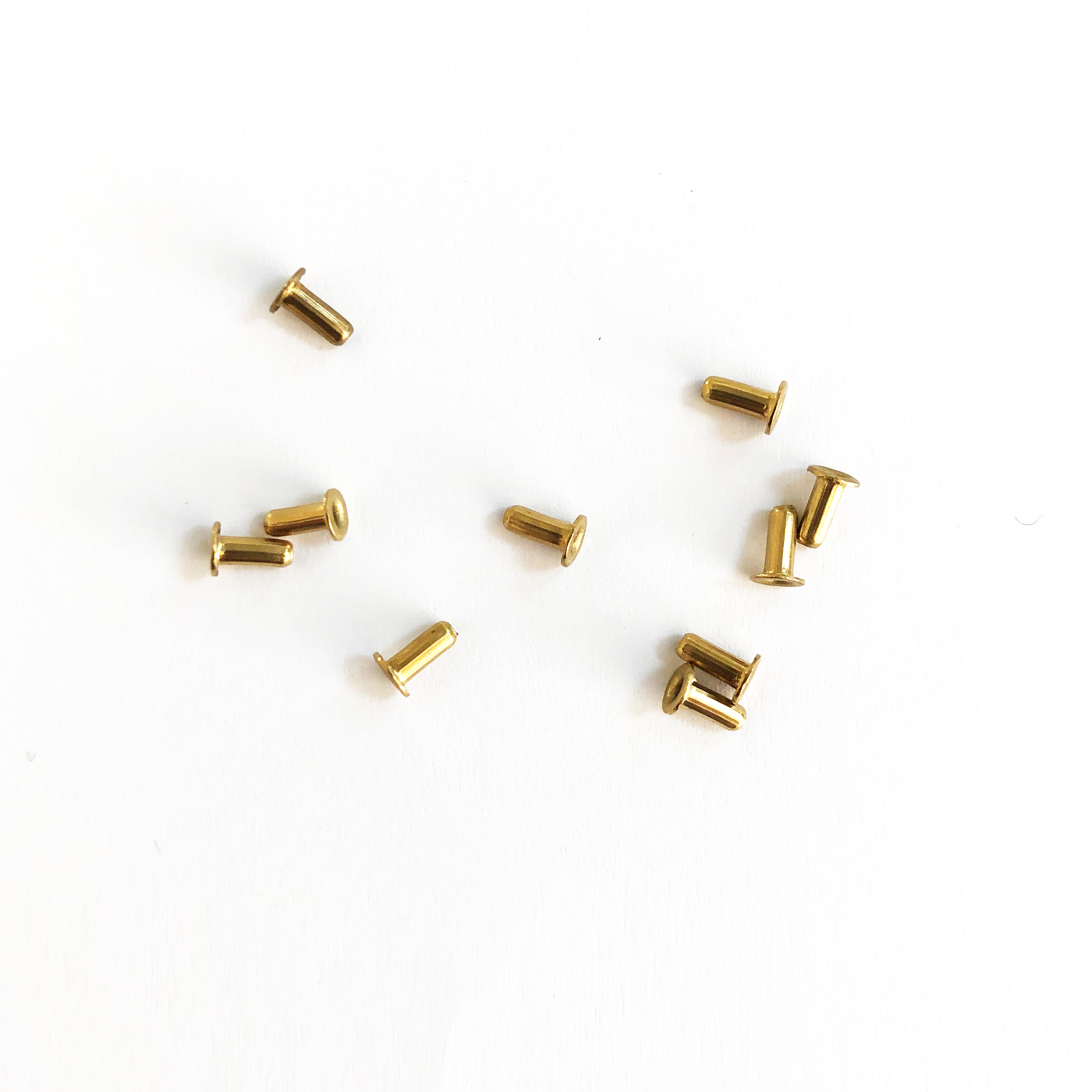 Sideways SWBE/20 Brass Eyelet 4.0mm-2.0mm diameter-5.5mm length
