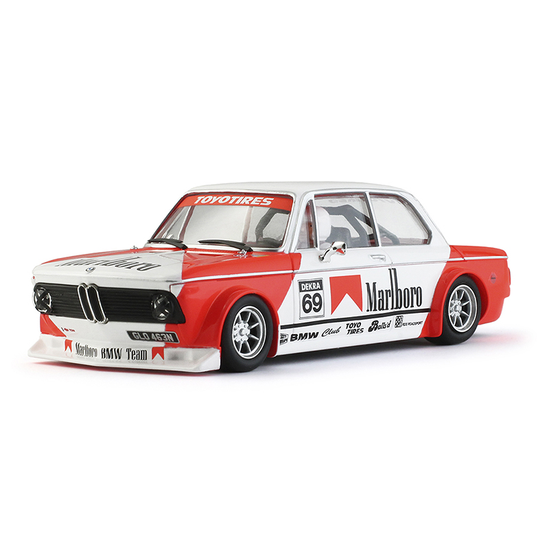 RevoSlot RS0295 BMW 2002 Marlboro No.69 - Pre-order : LEB Hobbies
